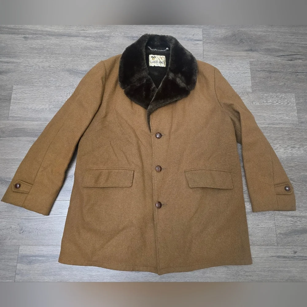 Vintage 70's Lakeland Mens Coat Size 46 Eclectic Grandpa Cabin Lux